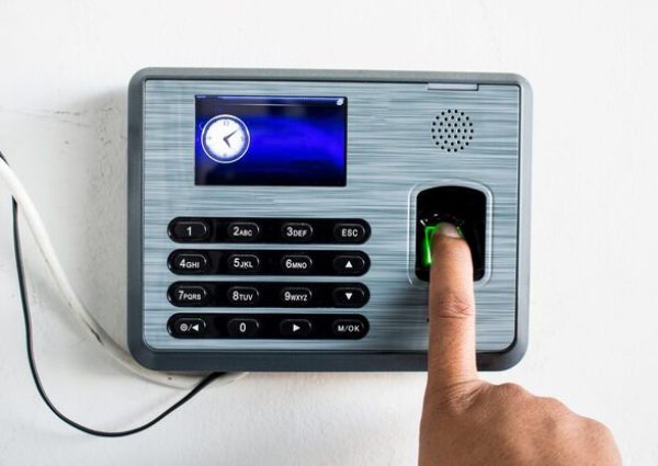biometric-fingerprint-scanner-access-control-time-tracking_573563-12555