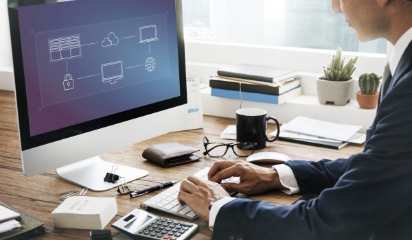 Cloud Computing Data Management Concept